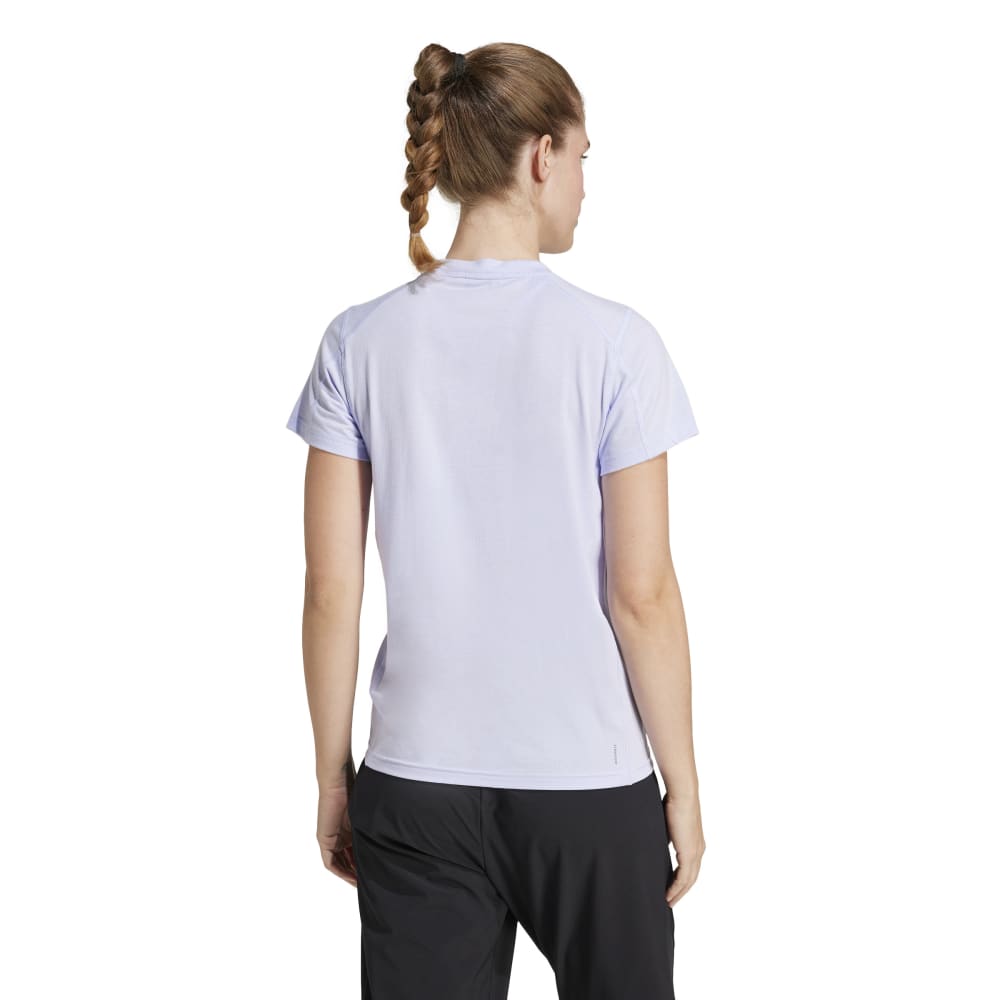 Camiseta-Adidas-Essentials-Logo-|-Feminino